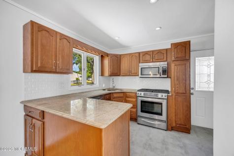 32 Bucknell Road Parlin NJ 08859