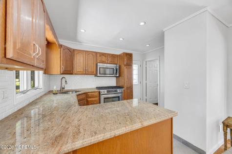 32 Bucknell Road Parlin NJ 08859