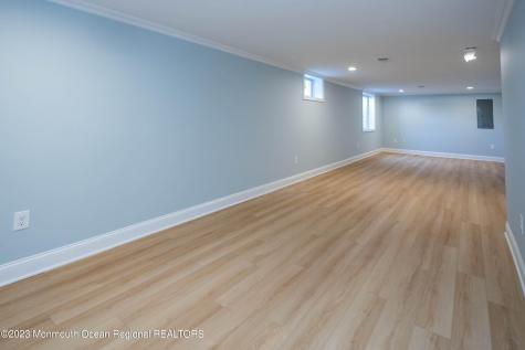 29 Victoria Place Red Bank NJ 07701