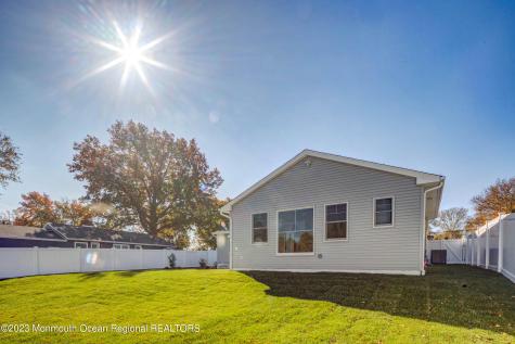 29 Victoria Place Red Bank NJ 07701