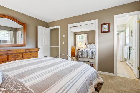 1502 Romaine Parkway Ocean Twp NJ 07712