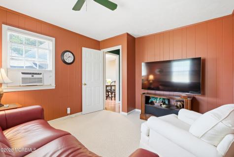 1502 Romaine Parkway Ocean Twp NJ 07712