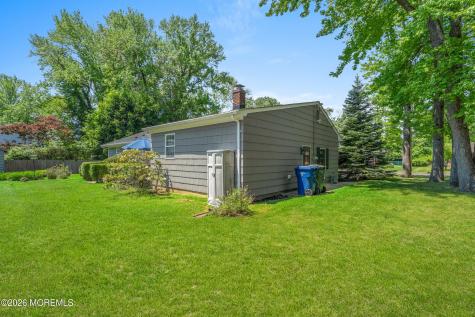 1502 Romaine Parkway Ocean Twp NJ 07712