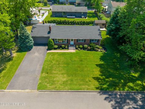 1502 Romaine Parkway Ocean Twp NJ 07712