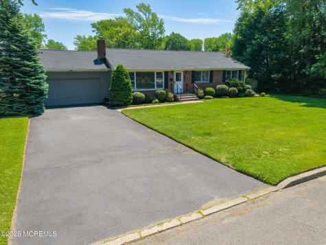 1502 Romaine Parkway Ocean Twp NJ 07712