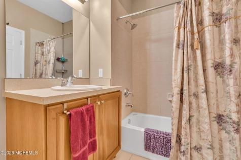 622 Sophee Lane Lakewood NJ 08701