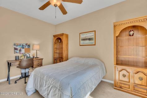 622 Sophee Lane Lakewood NJ 08701