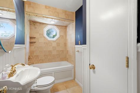 11 Overbrook Place Neptune City NJ 07753