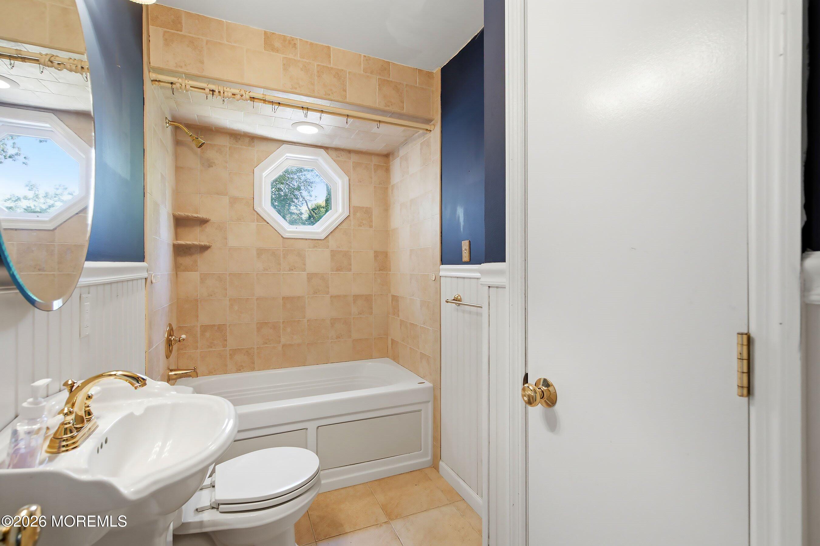 11 Overbrook Place Neptune City NJ 07753