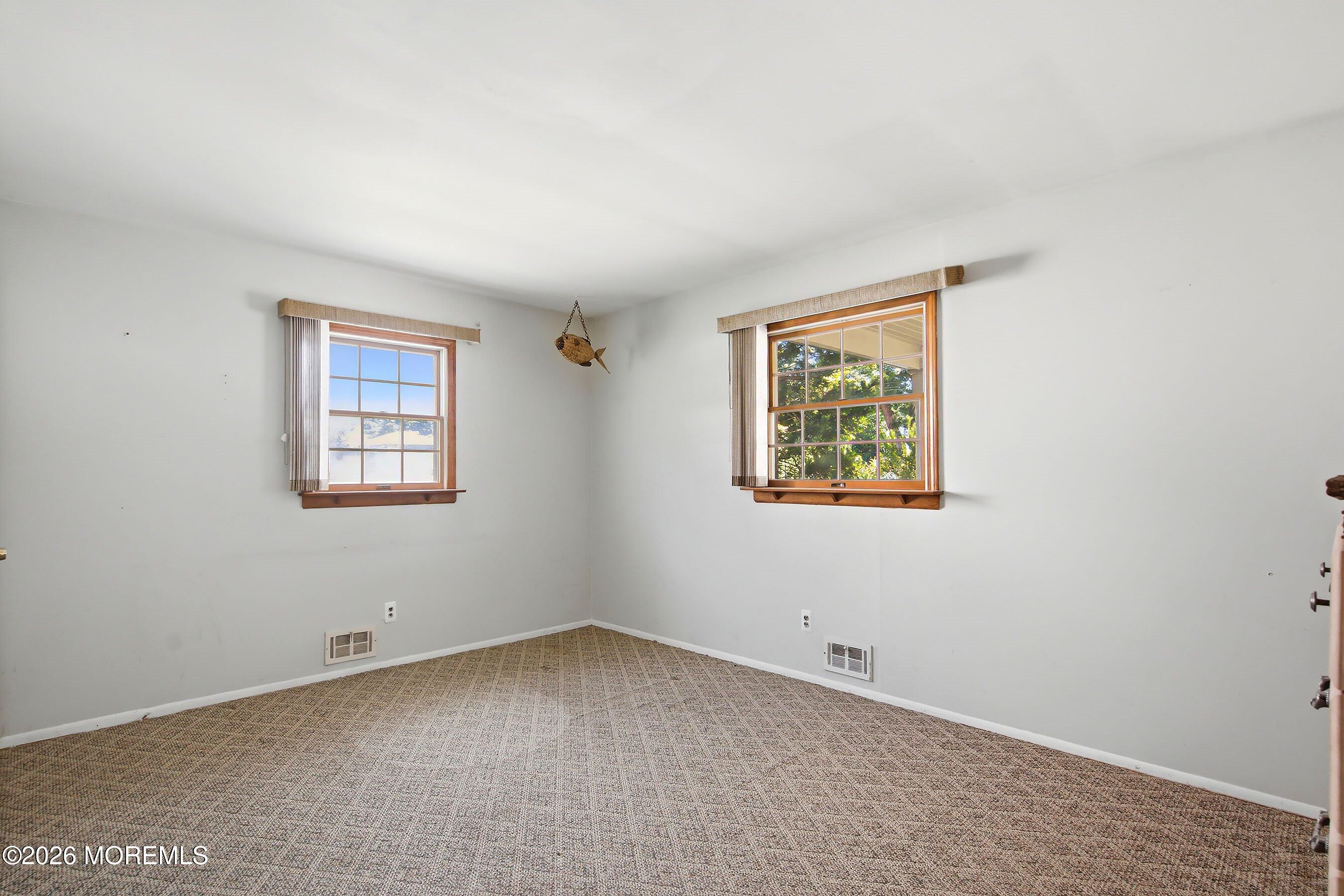 11 Overbrook Place Neptune City NJ 07753