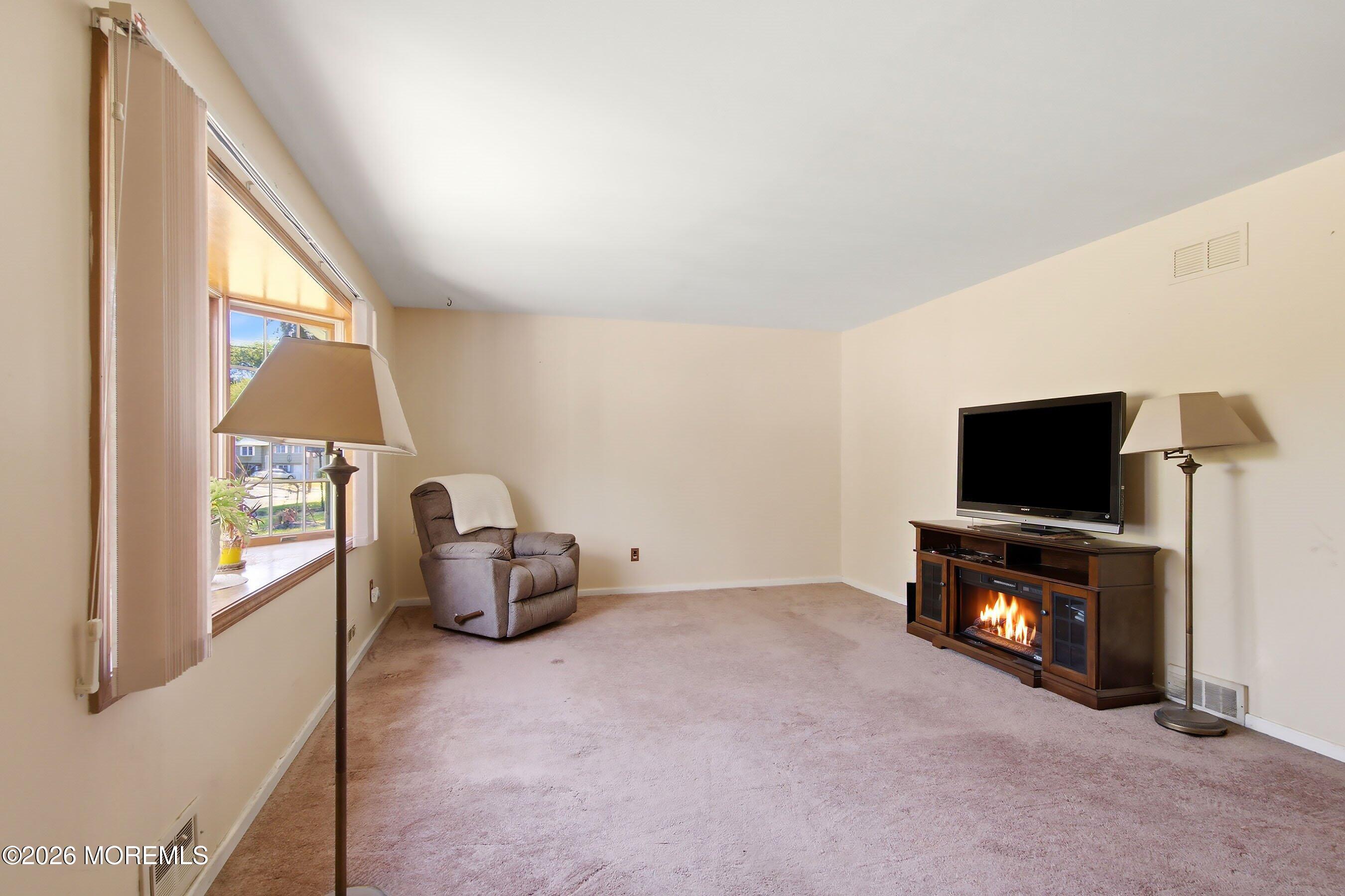 11 Overbrook Place Neptune City NJ 07753