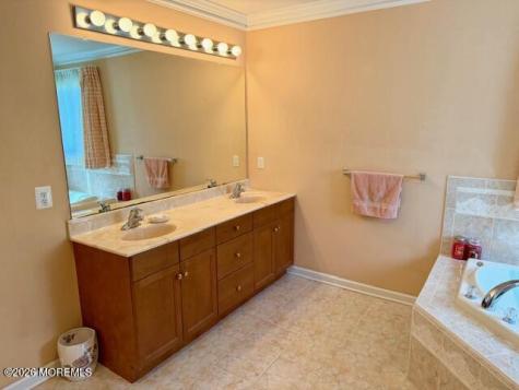 1 Schindler Lane Monroe NJ 08831