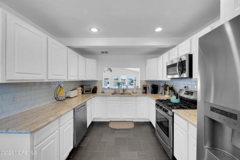 405 Sunset Drive S Berkeley NJ 08721
