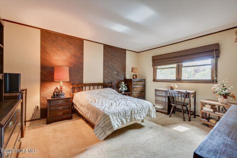 4 Caldwell Court East Brunswick NJ 08816