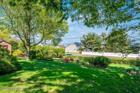 4 Caldwell Court East Brunswick NJ 08816
