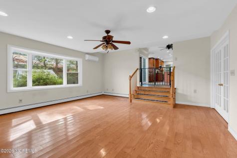 10 Daum Road Manalapan NJ 07726