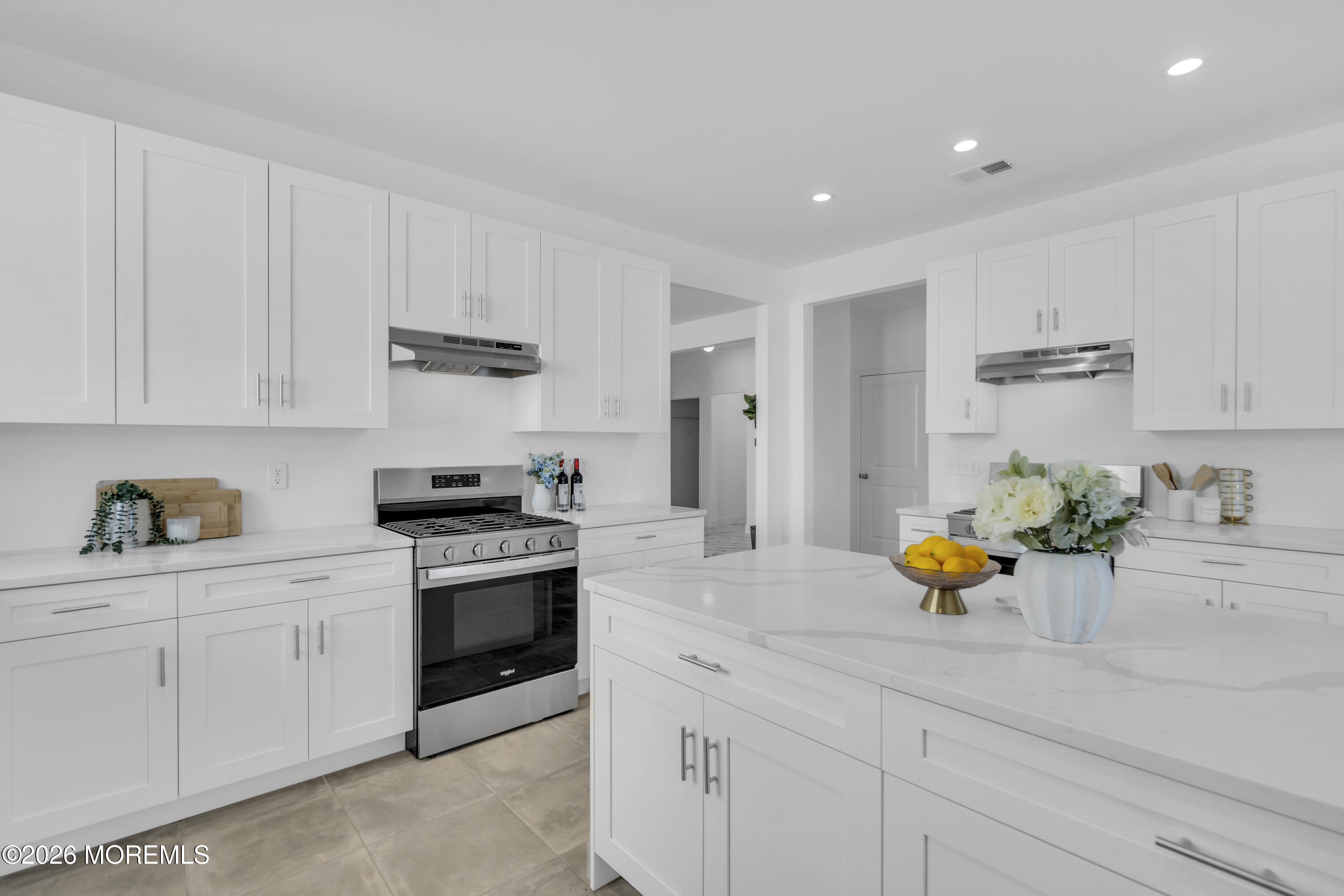 10 Holden Square Lakewood NJ 08701