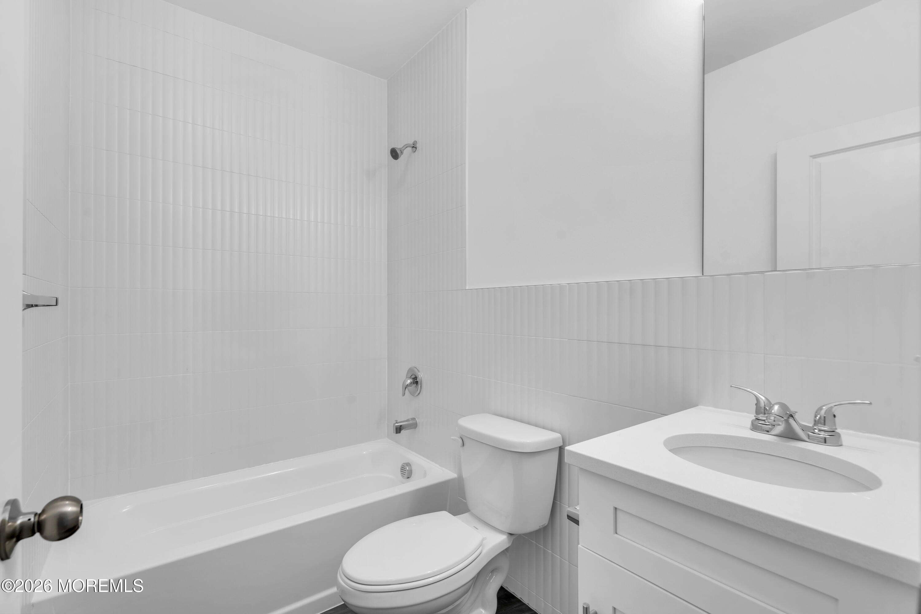 10 Holden Square Lakewood NJ 08701
