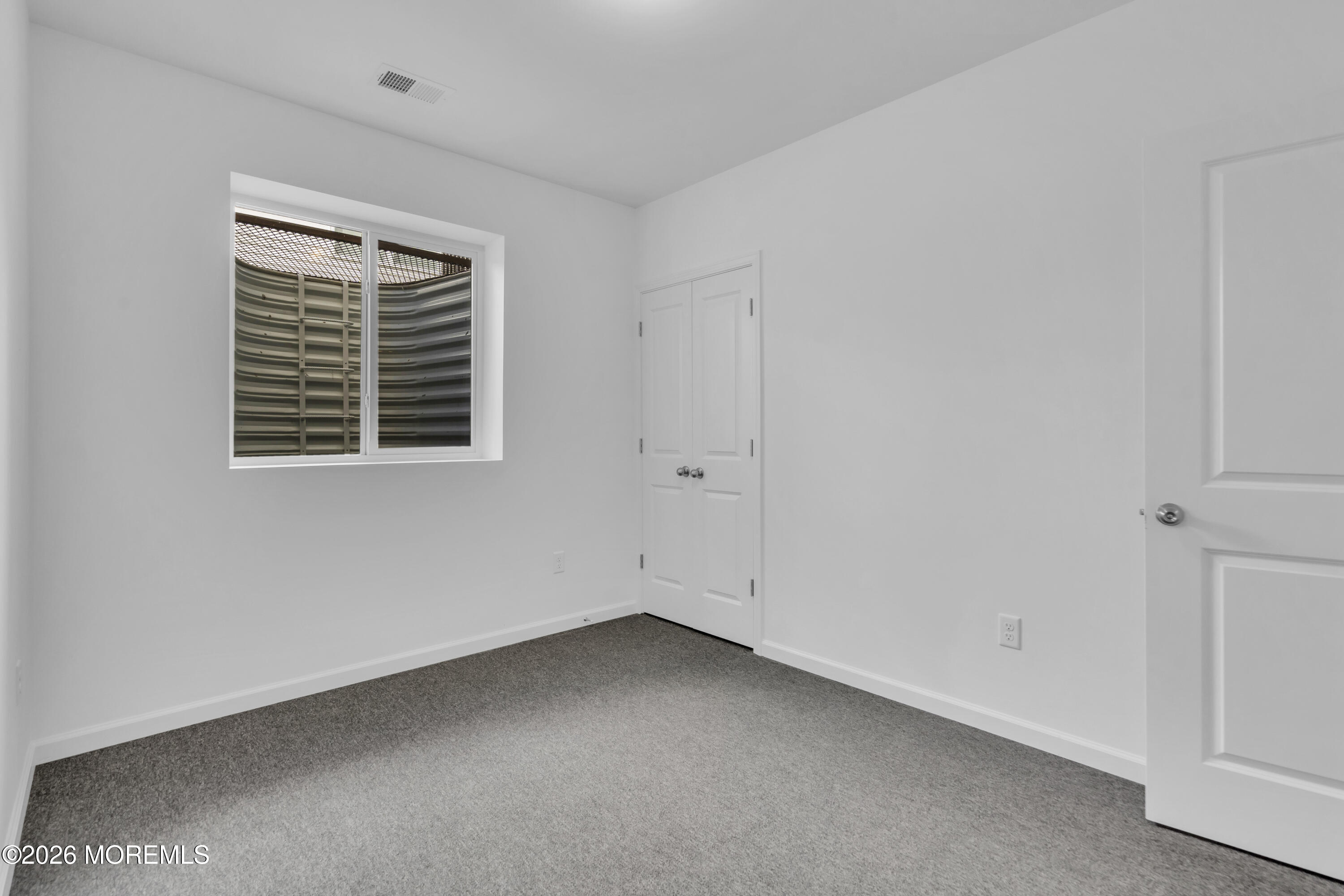 10 Holden Square Lakewood NJ 08701