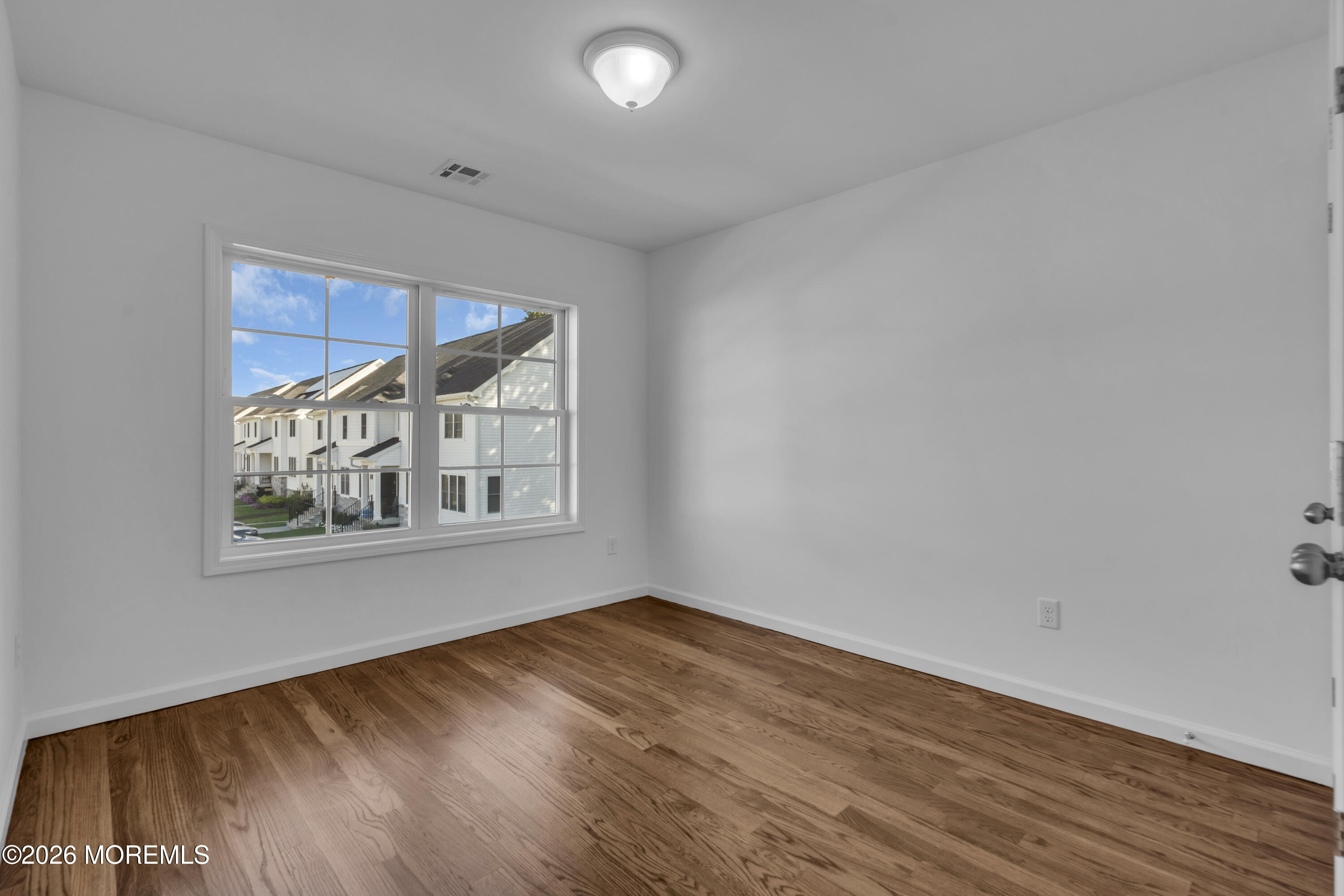 10 Holden Square Lakewood NJ 08701