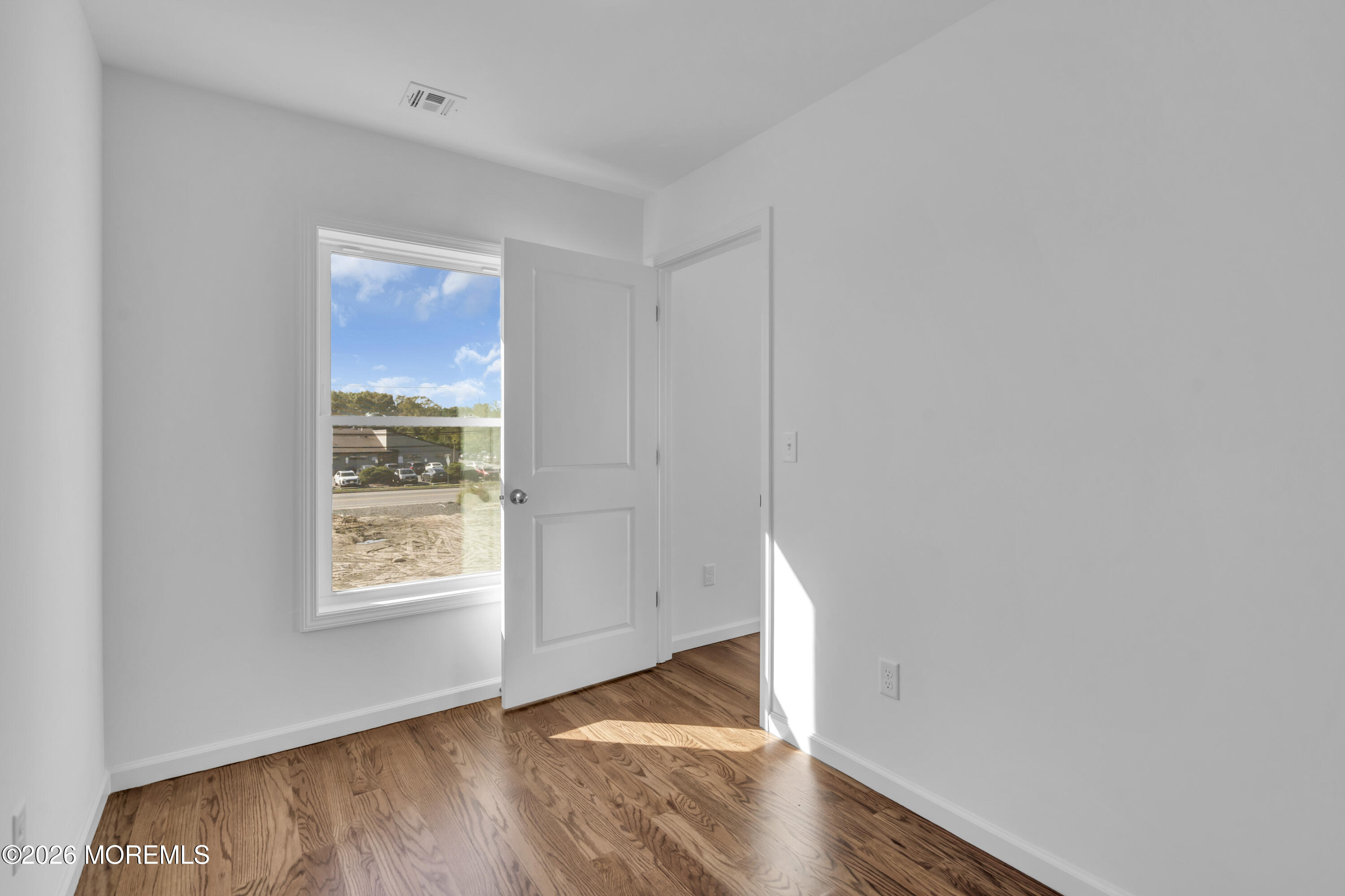 10 Holden Square Lakewood NJ 08701
