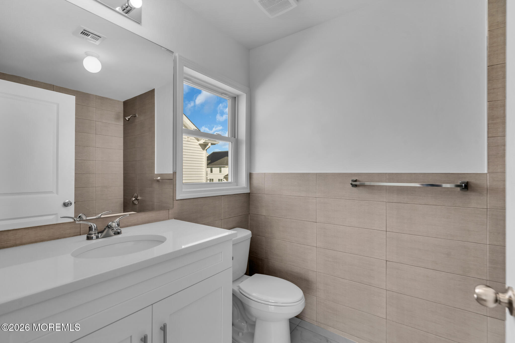 10 Holden Square Lakewood NJ 08701
