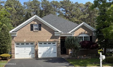 7 Gables Way Jackson NJ 08527