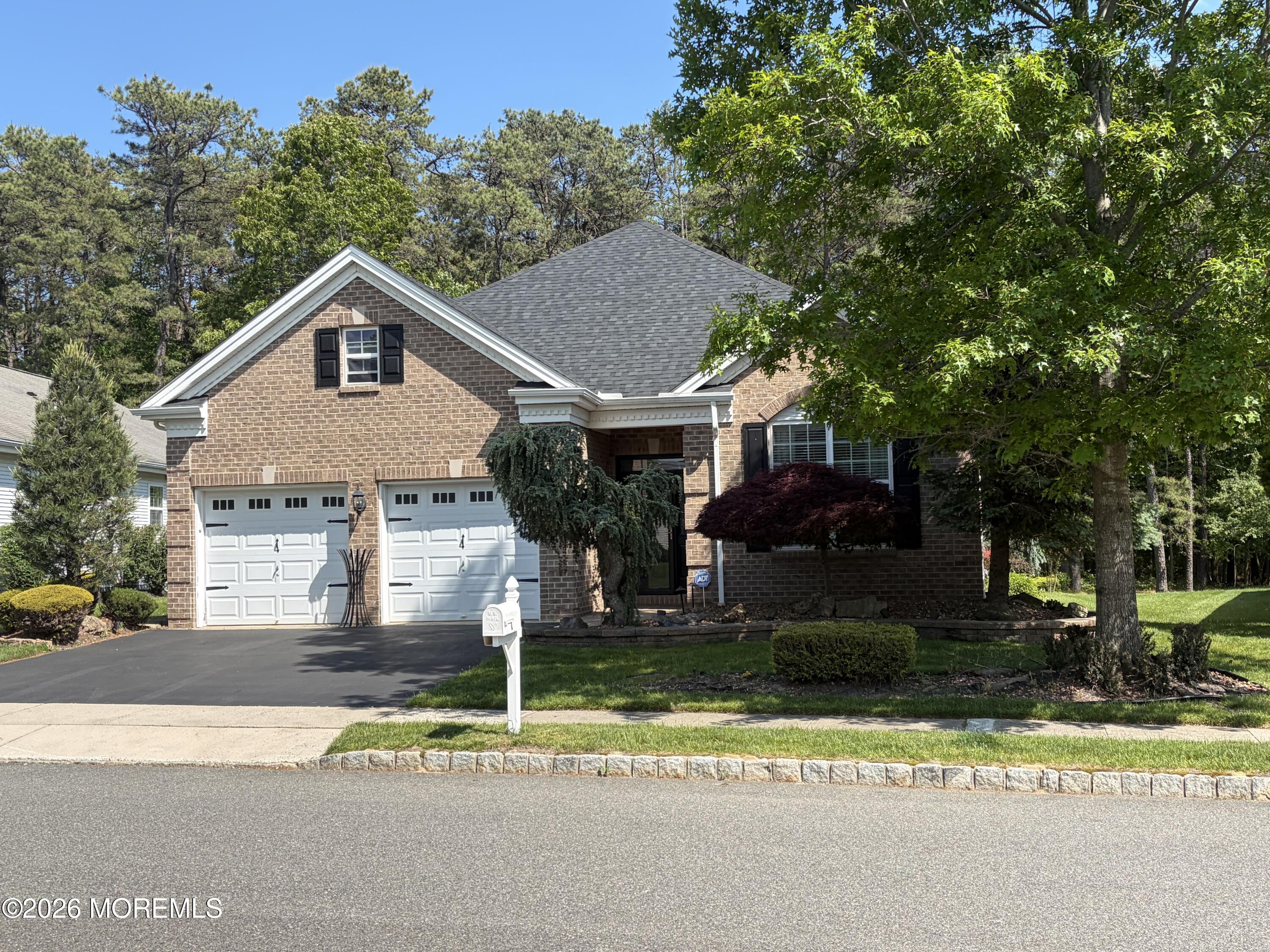 7 Gables Way Jackson NJ 08527