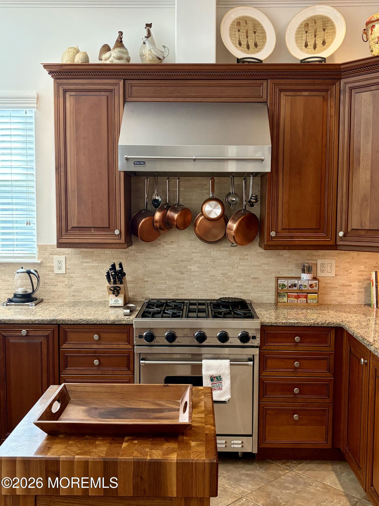7 Gables Way Jackson NJ 08527