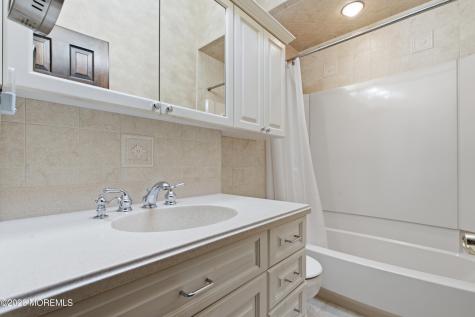 1453 Tooz Place South Plainfield NJ 07080