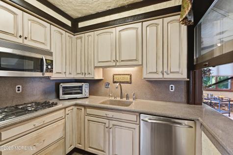 1453 Tooz Place South Plainfield NJ 07080