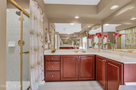 641 Kirwan Court Freehold NJ 07728