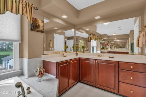 641 Kirwan Court Freehold NJ 07728