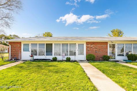 1018B Aberdeen Drive Lakewood NJ 08701