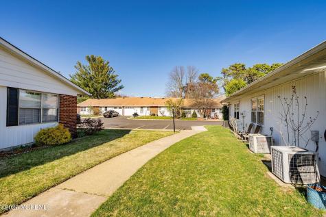 1018B Aberdeen Drive Lakewood NJ 08701