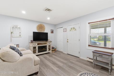 1018B Aberdeen Drive Lakewood NJ 08701