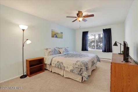 32 Abbey Road Brick NJ 08723