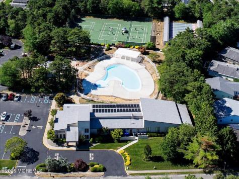 32 Abbey Road Brick NJ 08723
