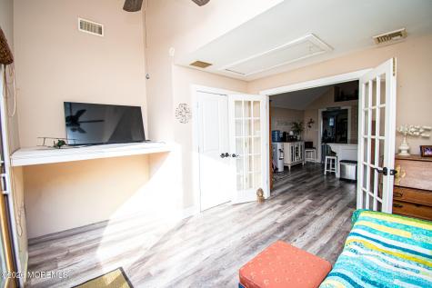 61 River Drive Toms River NJ 08753