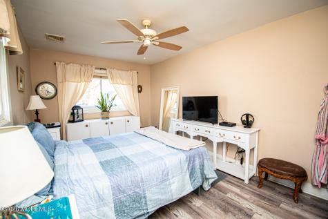 61 River Drive Toms River NJ 08753