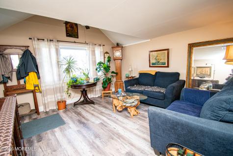 61 River Drive Toms River NJ 08753