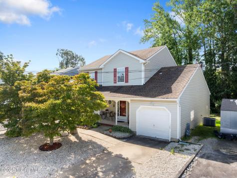 19 Sandy Point Drive Brick NJ 08723