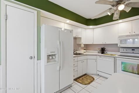 608 Huckleberry Lane Toms River NJ 08753
