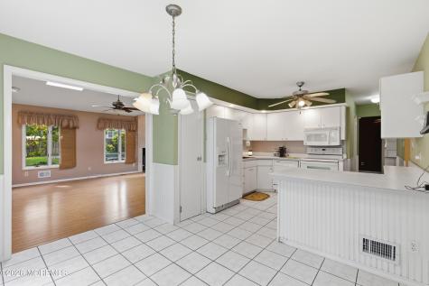 608 Huckleberry Lane Toms River NJ 08753