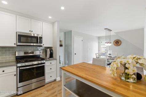 5 Chestnut Way Circle Barnegat NJ 08005