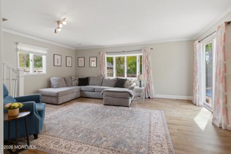 5 Chestnut Way Circle Barnegat NJ 08005