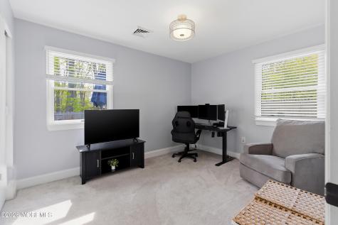 5 Chestnut Way Circle Barnegat NJ 08005