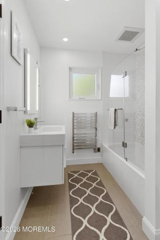 5 Chestnut Way Circle Barnegat NJ 08005