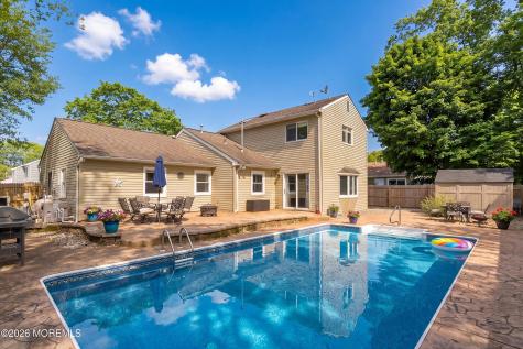 5 Chestnut Way Circle Barnegat NJ 08005