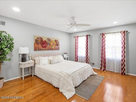 78 Henderson Road Kendall Park NJ 08824